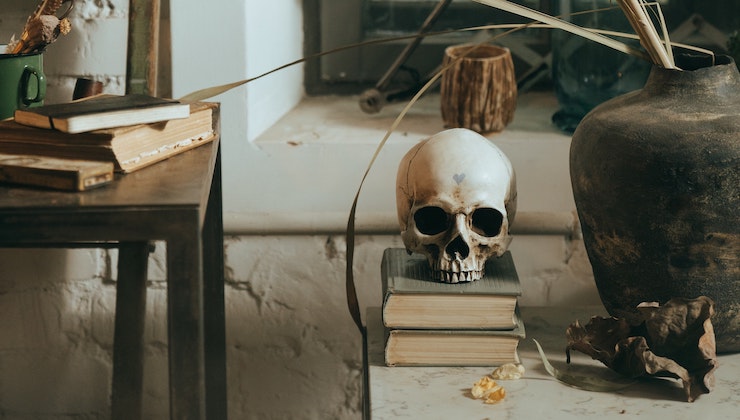 Dark Sangre: Five Latinx Horror Writers You Should Know - 448